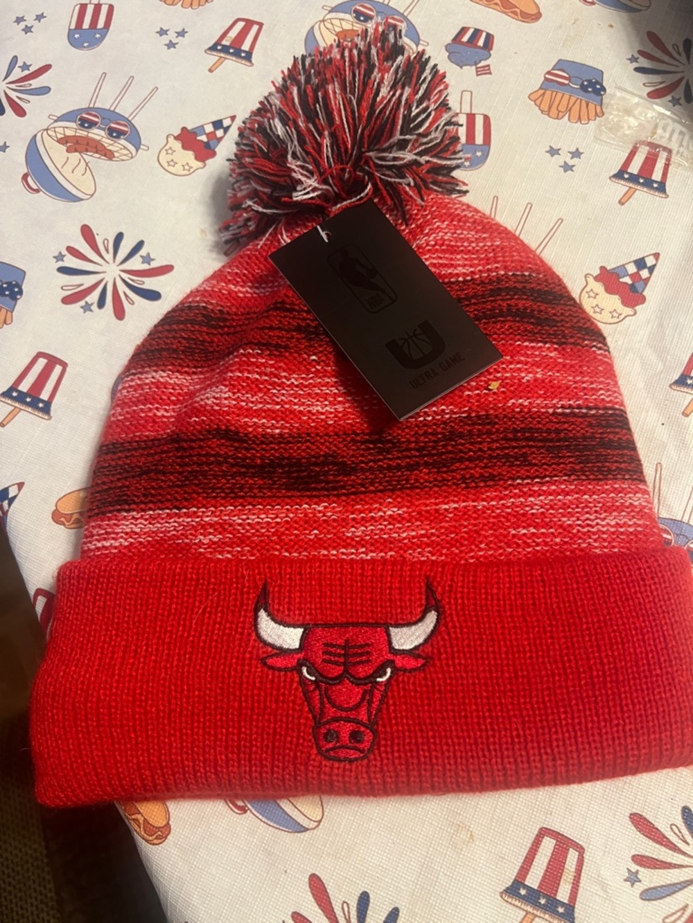 NBA Chicago Bulls Red and Black Pom Beanie for Kids